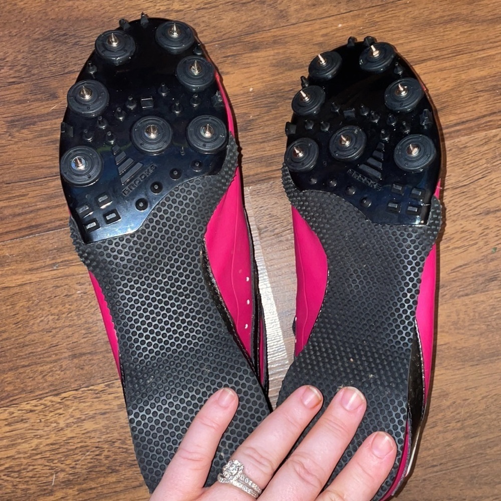 Brooks Surge Fighter Plane Pink Track and Field Shoes Women's 11 NEW - Picture 5 of 6